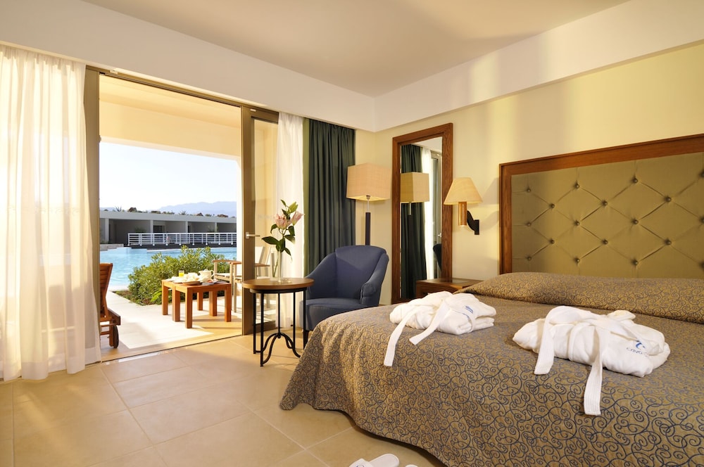 Giannoulis – Cavo Spada Luxury Sports & Leisure Resort & Spa — Hotel rooms in Platanias