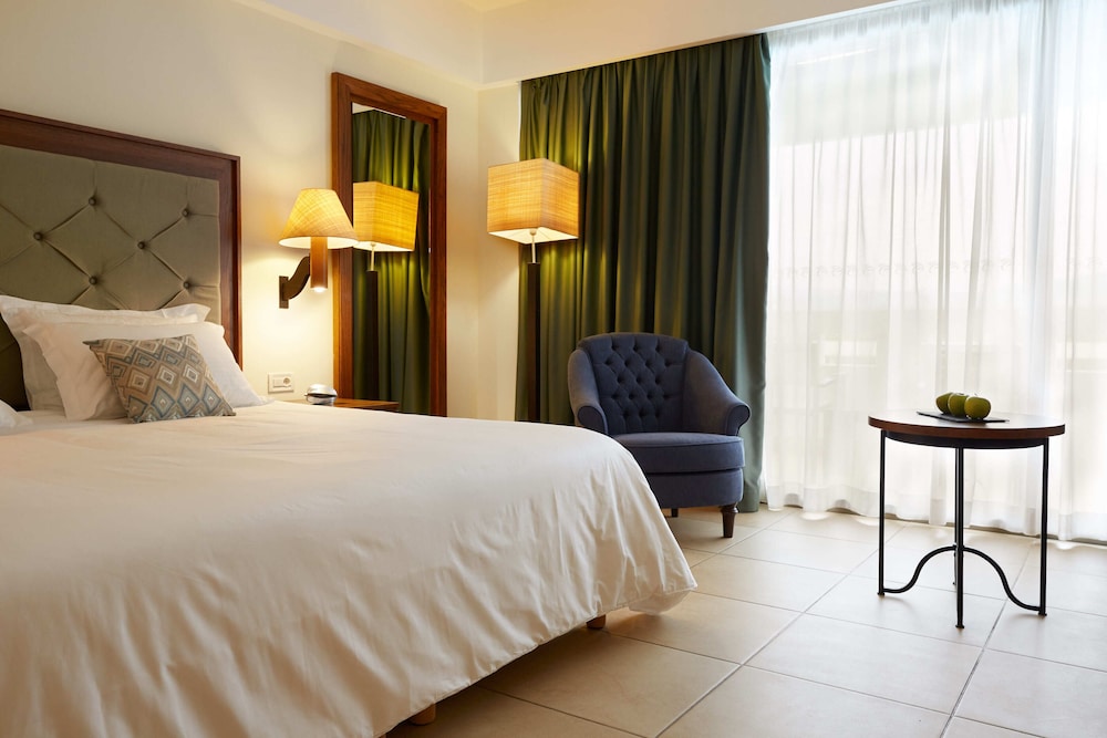 Giannoulis – Cavo Spada Luxury Sports & Leisure Resort & Spa — Hotel rooms in Platanias