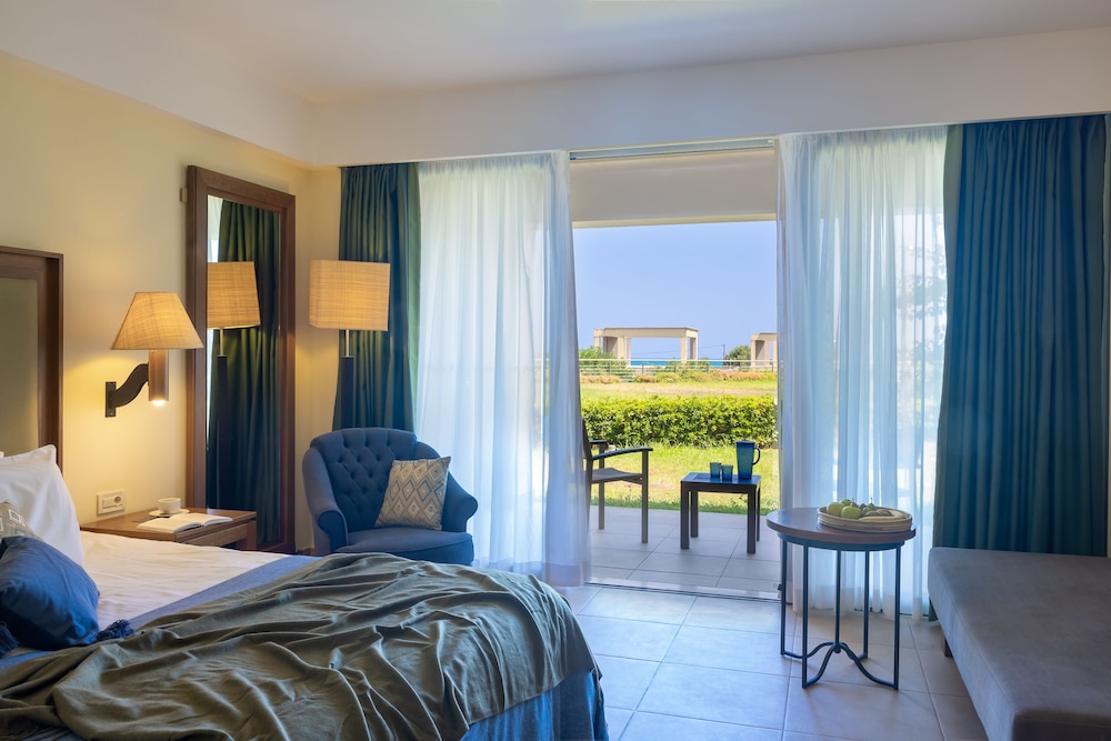 Giannoulis – Cavo Spada Luxury Sports & Leisure Resort & Spa — Hotel rooms in Platanias