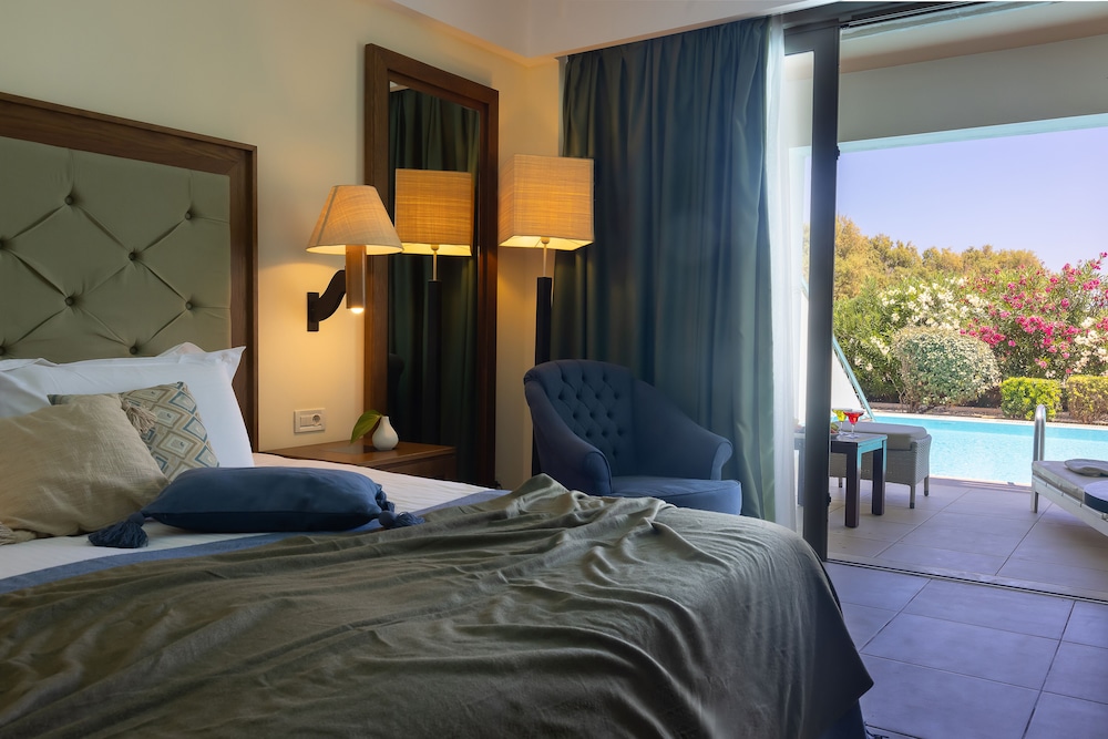 Giannoulis – Cavo Spada Luxury Sports & Leisure Resort & Spa — Hotel rooms in Platanias