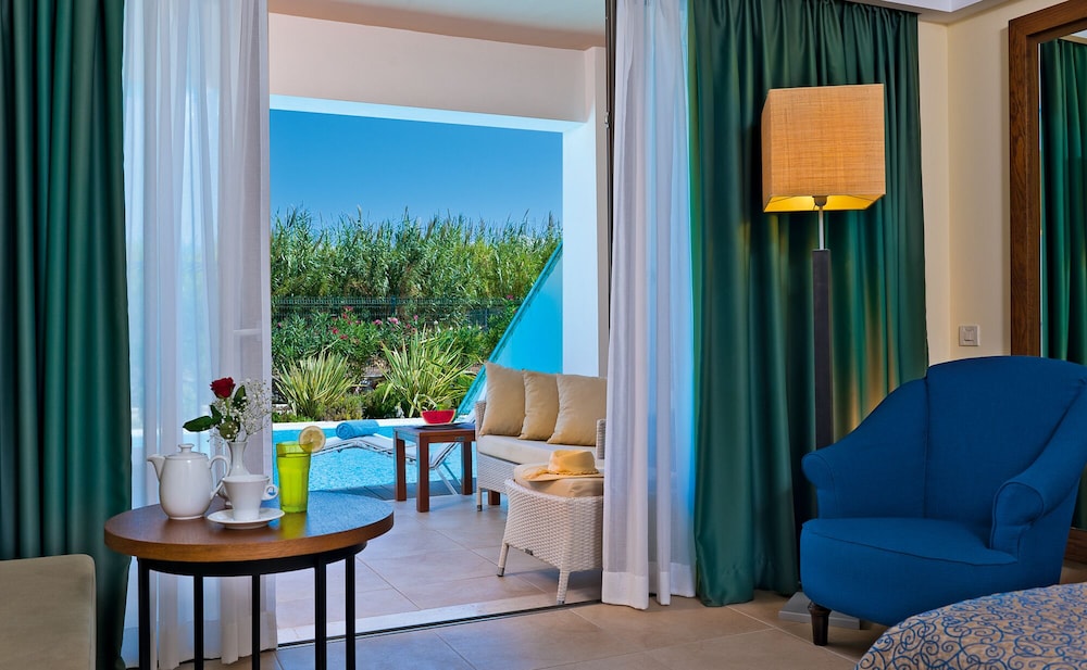 Giannoulis – Cavo Spada Luxury Sports & Leisure Resort & Spa — Hotel rooms in Platanias