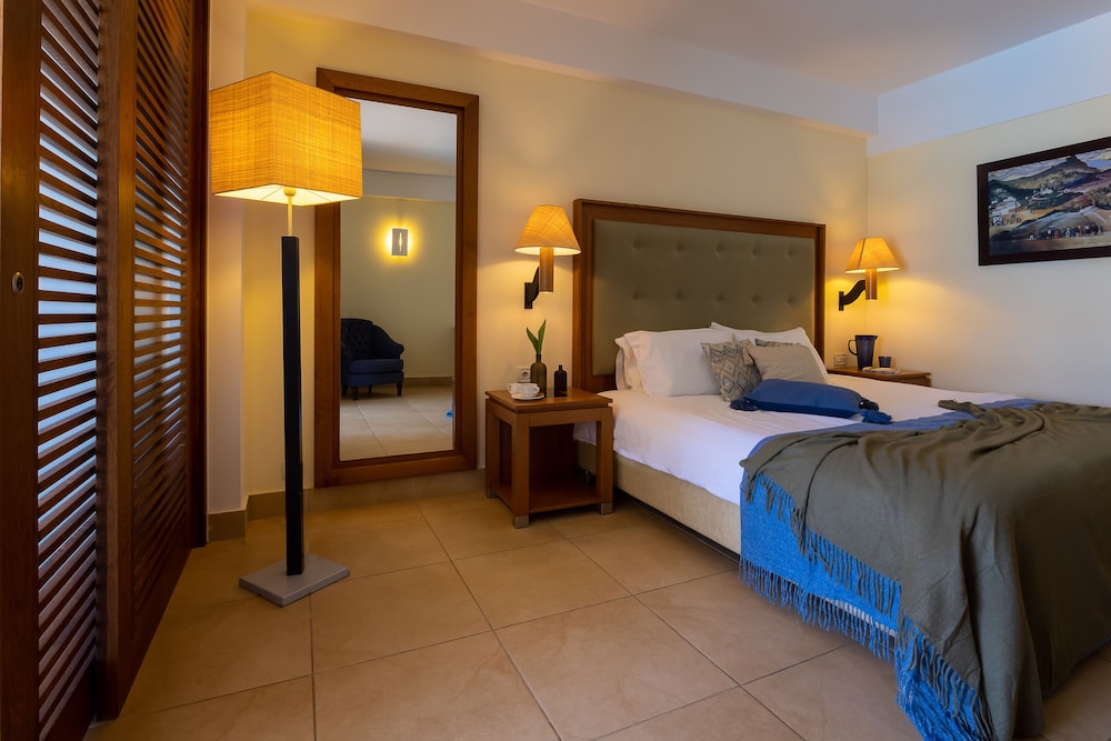 Giannoulis – Cavo Spada Luxury Sports & Leisure Resort & Spa — Hotel rooms in Platanias