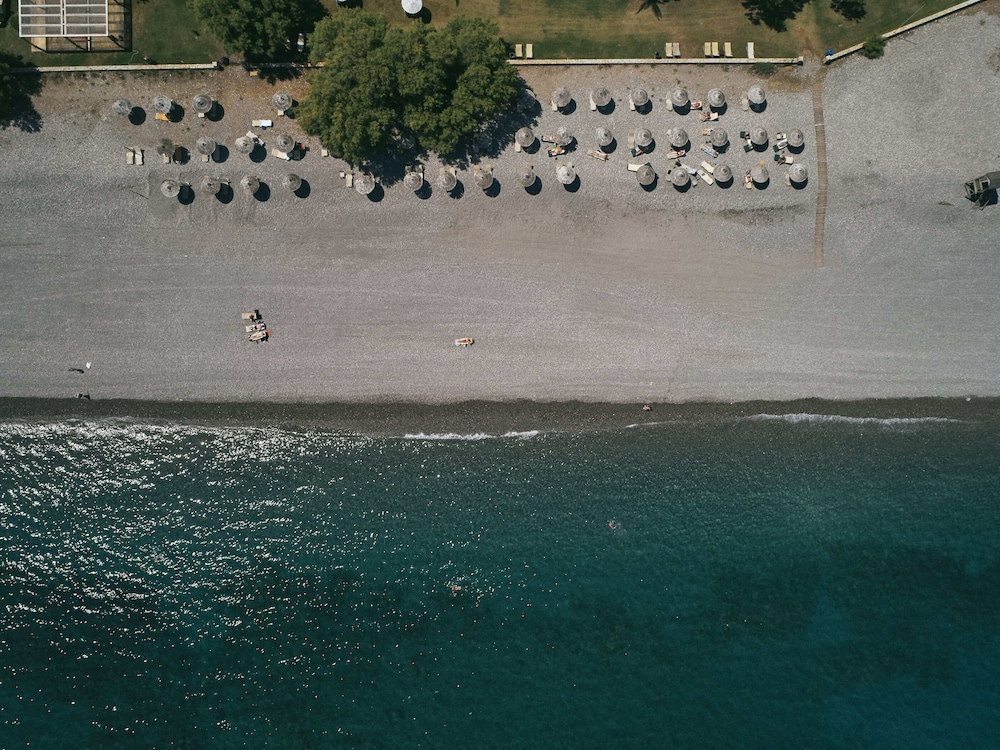Giannoulis – Cavo Spada Luxury Sports & Leisure Resort & Spa — Beach in Platanias
