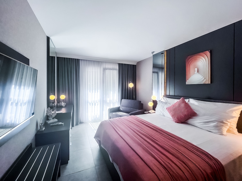 Belcekiz Beach Club - All Inclusive — Hotel rooms in Fethiye, Mugla