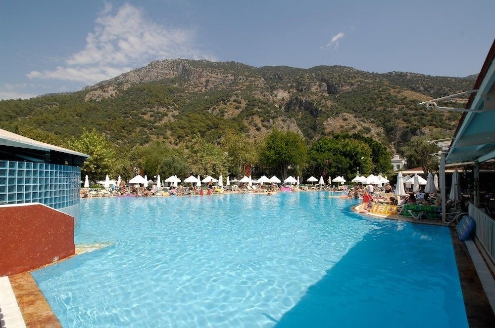 Belcekiz Beach Club - All Inclusive — Swimming pool in Fethiye, Mugla