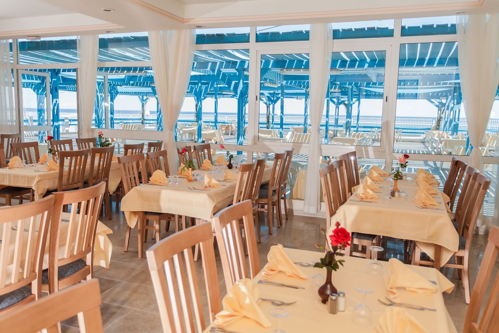 El Mouradi Club Selima — Restaurant & bars in Port El Kantaoui