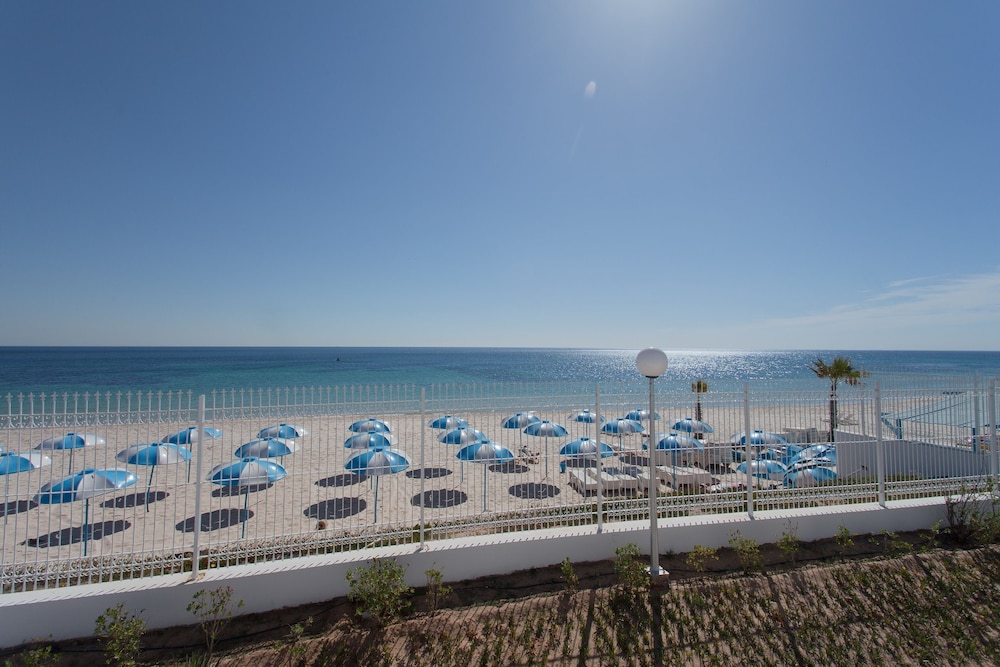 El Mouradi Club Selima — Beach in Port El Kantaoui