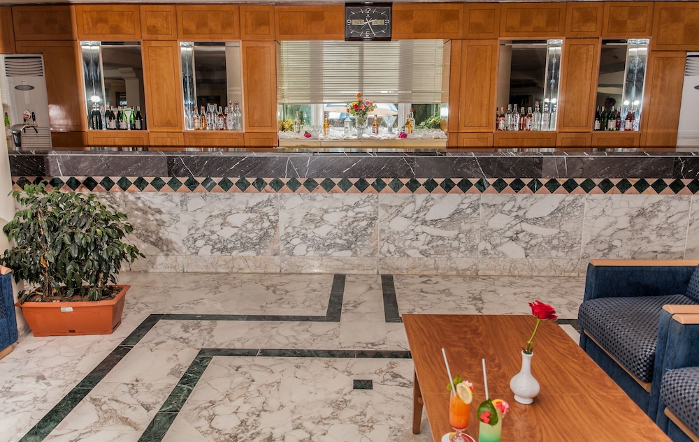 El Mouradi Club Selima — Restaurant & bars in Port El Kantaoui