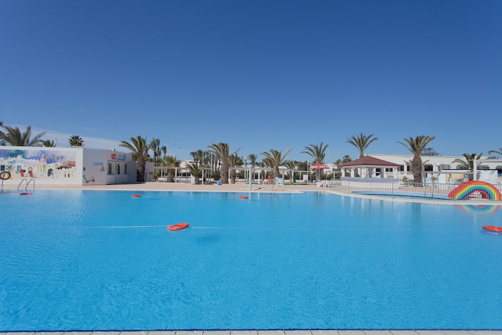 El Mouradi Club Selima — Swimming pool in Port El Kantaoui