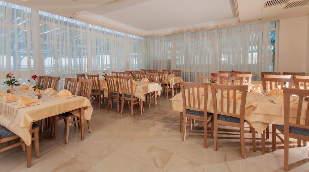 El Mouradi Club Selima — Restaurant & bars in Port El Kantaoui