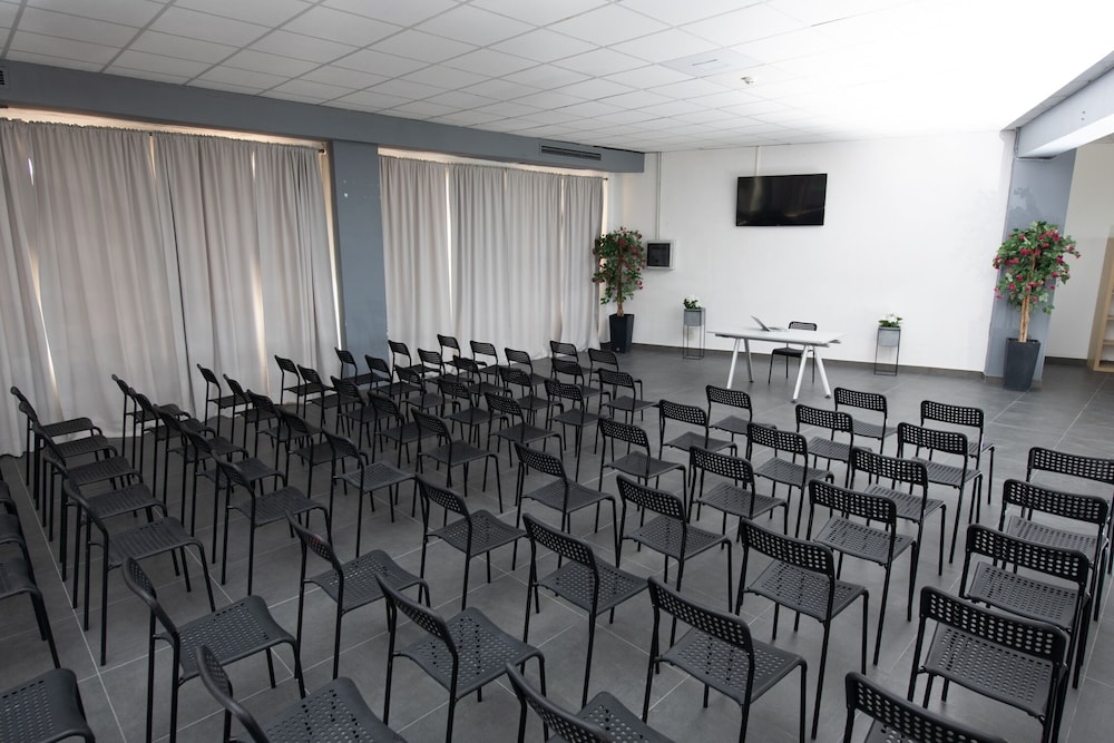 Hotel Club Eloro — Hotel building in Noto, Sicily