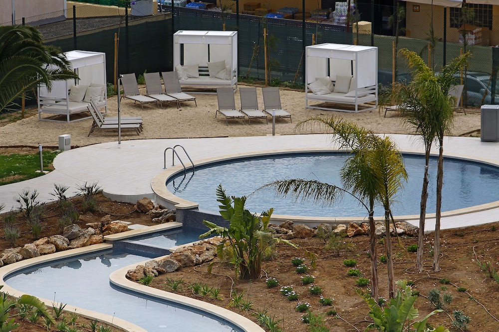 BG Hotel Tonga Tower — Swimming pool in Can Picafort, Balearic Islands