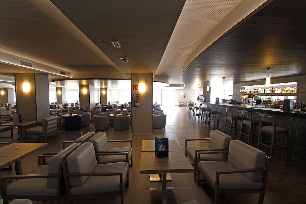 BG Hotel Tonga Tower — Restaurant & bars in Can Picafort, Balearic Islands