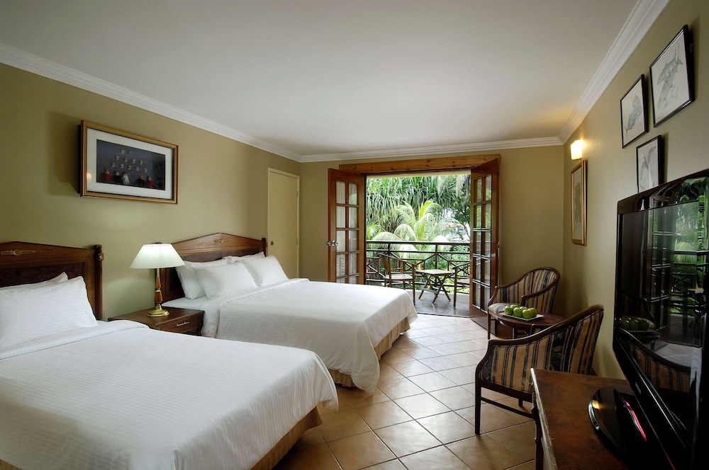 Berjaya Beau Vallon Bay Resort & Casino — Hotel rooms in Victoria