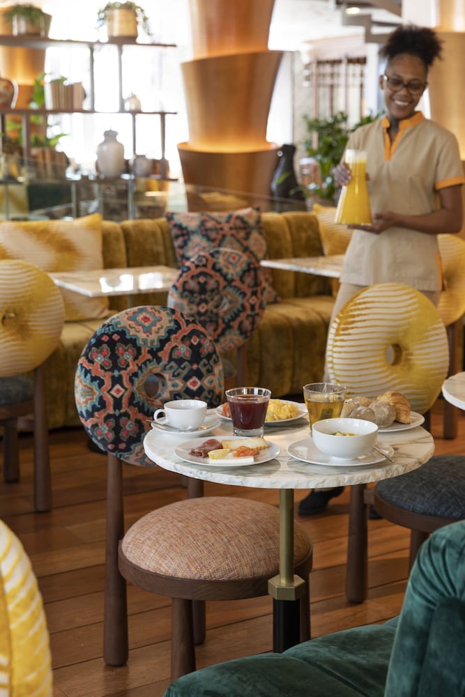 Heritage Avenida Liberdade Hotel - Avenida — Restaurant & bars in Lisbon, Lisboa