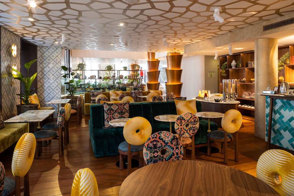 Heritage Avenida Liberdade Hotel - Avenida — Restaurant & bars in Lisbon, Lisboa