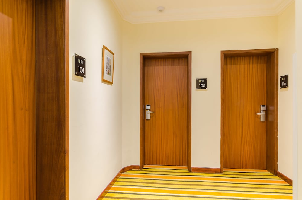 Hotel Avenida Park — Hotel building in Lisbon, Lisboa