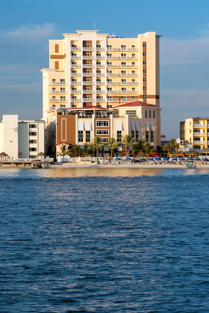 Hampton Inn & Suites Clearwater Beach — Beach in Clearwater, Florida
