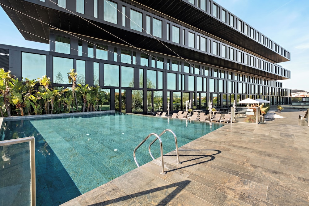 Axis Viana Business & SPA Hotel