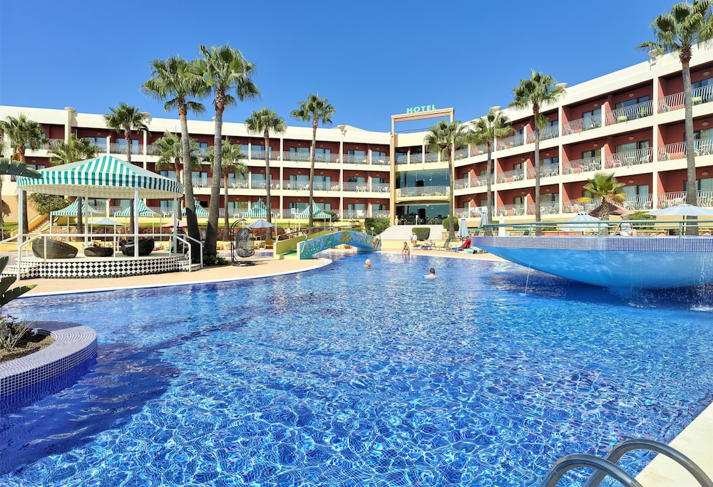 Hotel Baia Grande — Swimming pool in Albufeira, Faro