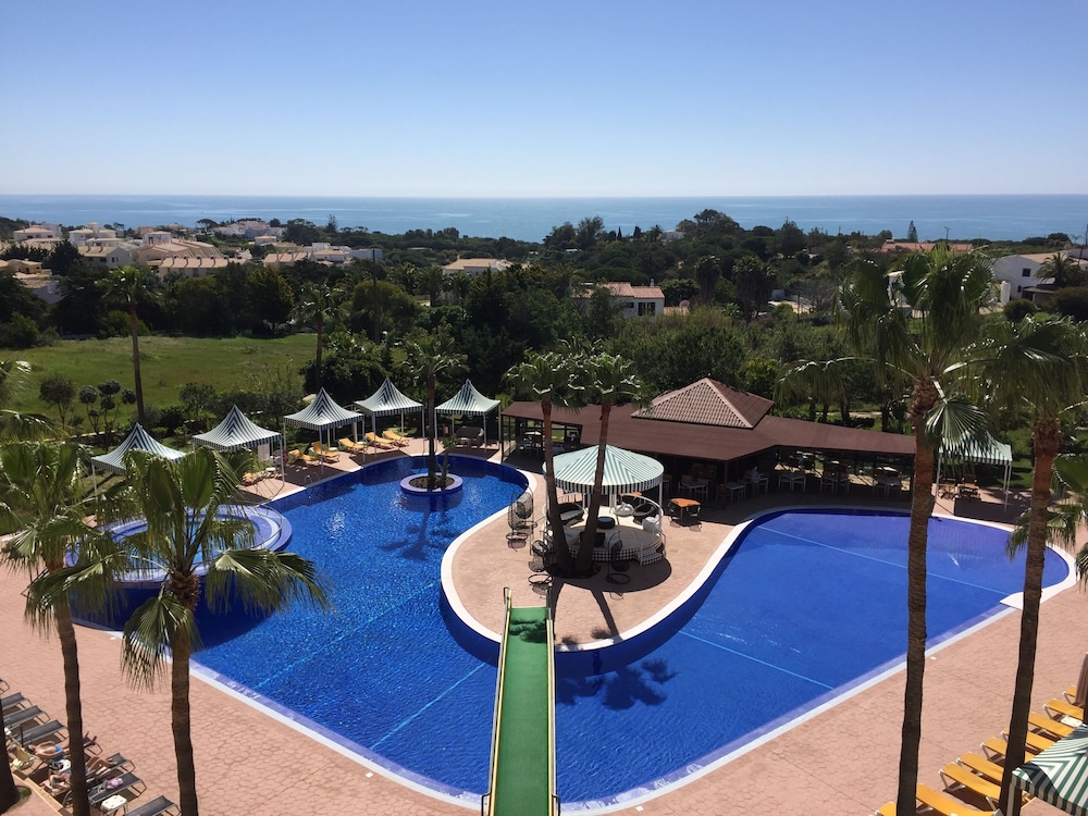 Hotel Baia Grande — Swimming pool in Albufeira, Faro