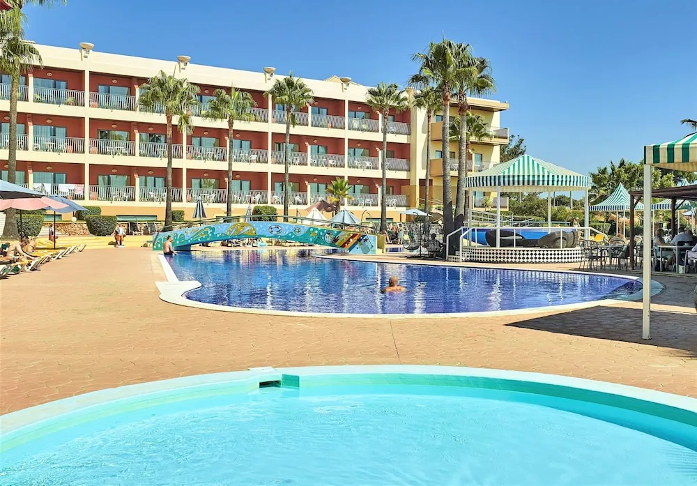 Hotel Baia Grande
