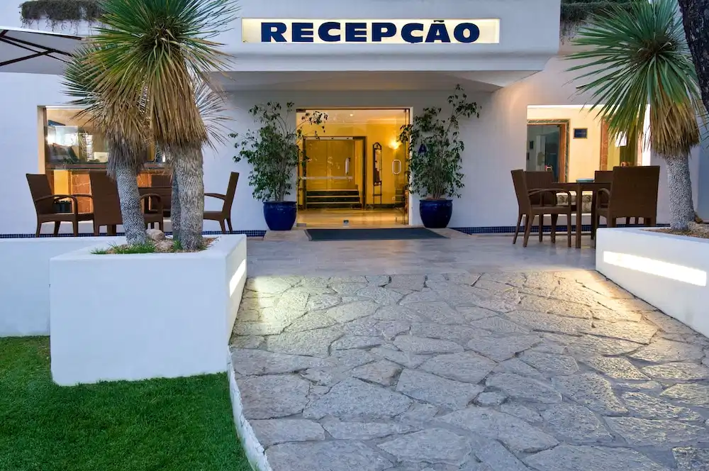 Balaia Golf Village Resort — Hotel building in Albufeira, Faro