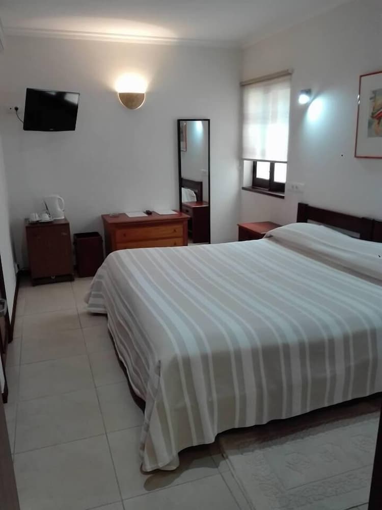 Hotel Balaia Mar — Hotel rooms in Albufeira, Faro