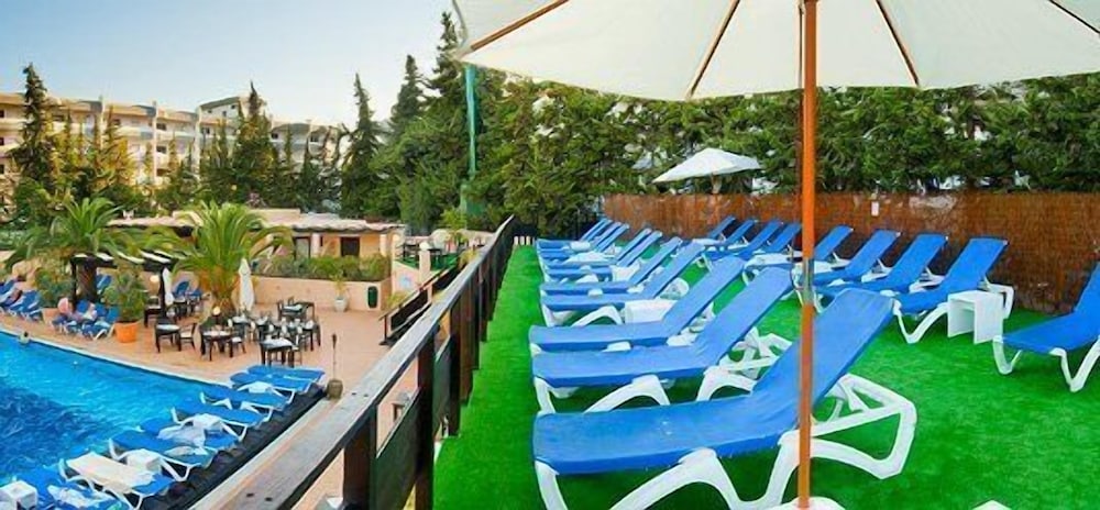 Hotel Balaia Mar — Swimming pool in Albufeira, Faro