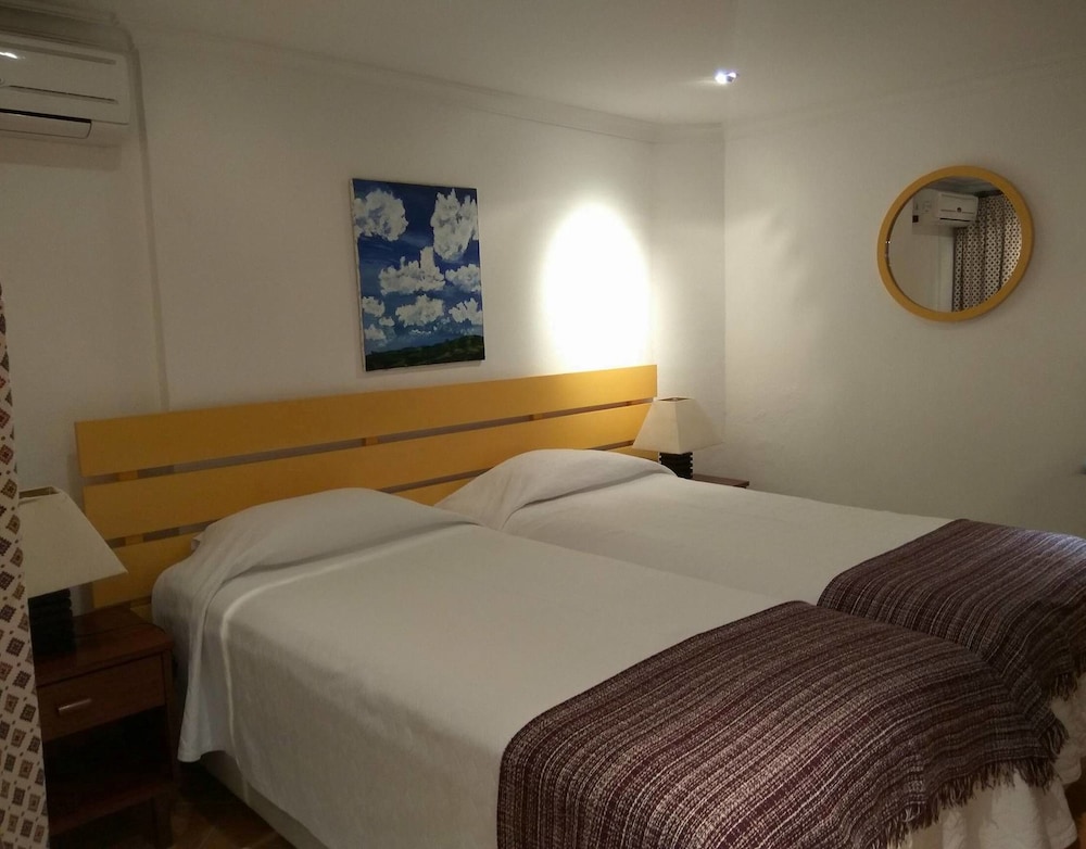 Hotel Balaia Mar — Hotel rooms in Albufeira, Faro