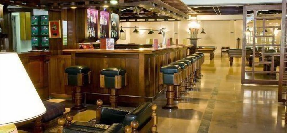 Hotel Balaia Mar — Restaurant & bars in Albufeira, Faro