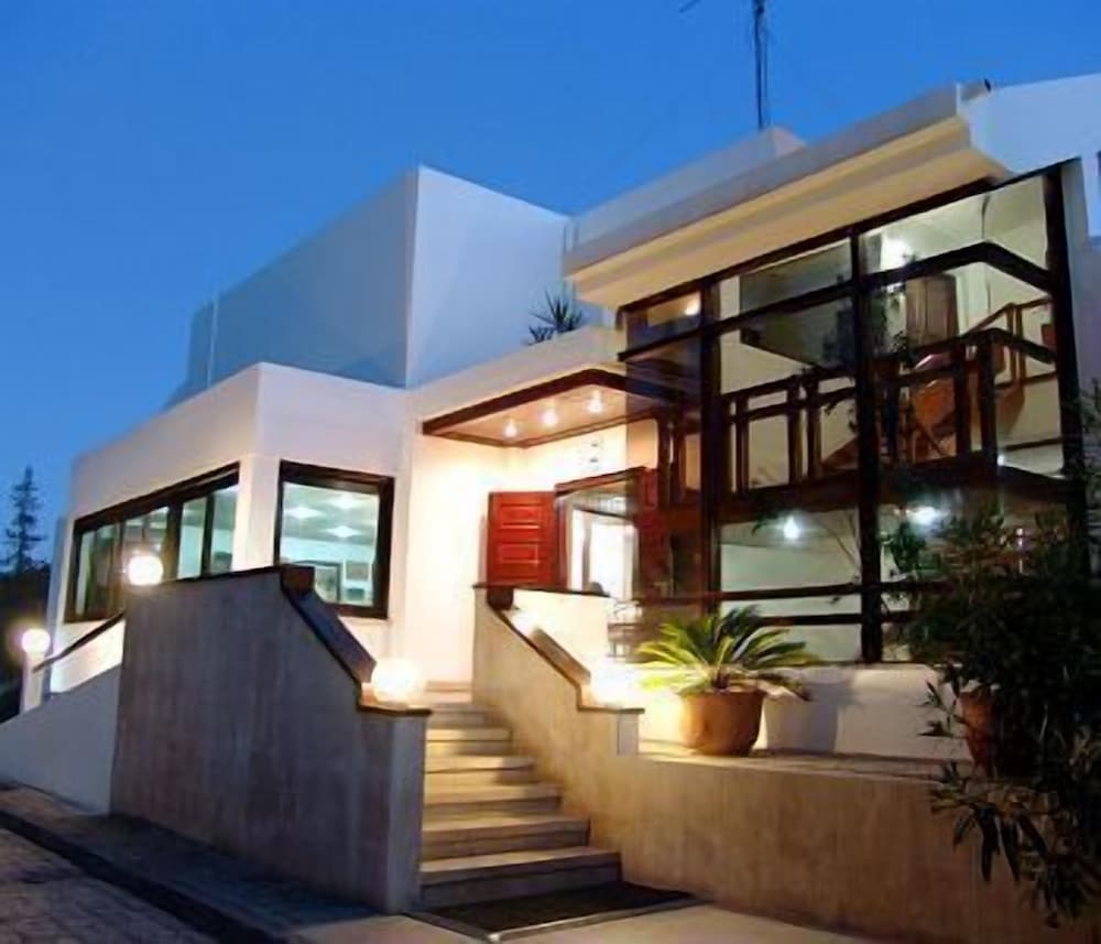 Hotel Balaia Mar — Hotel building in Albufeira, Faro