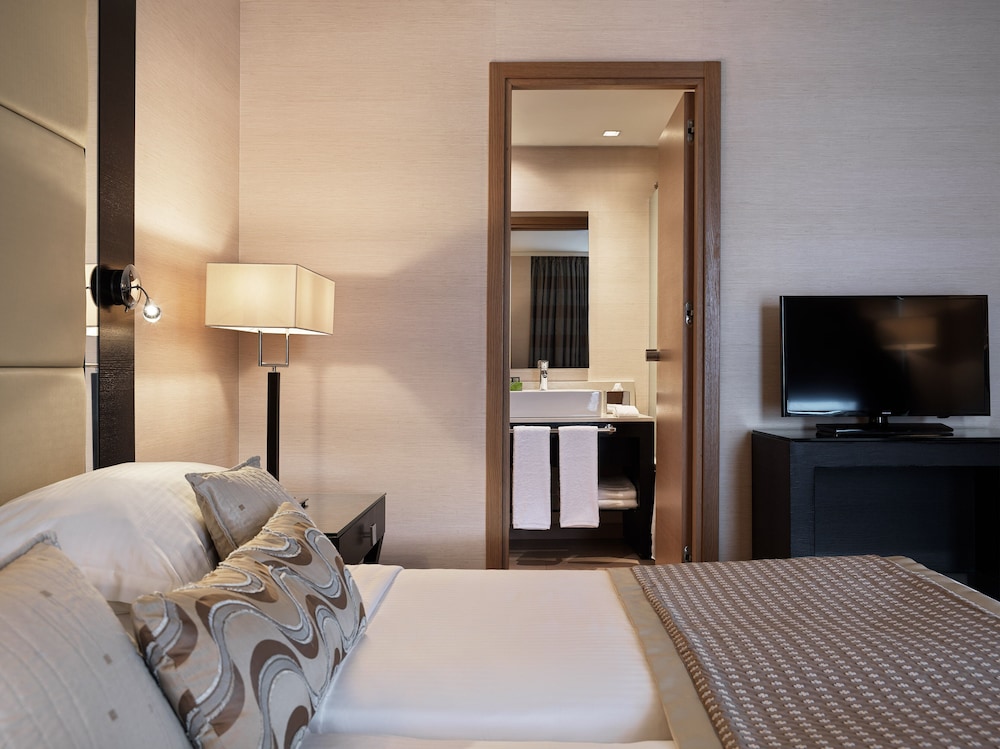 Galaxy Hotel Iraklio — Hotel rooms in Heraklion