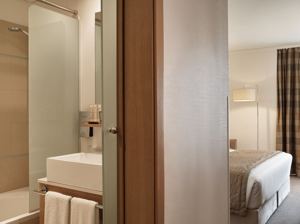 Galaxy Hotel Iraklio — Hotel rooms in Heraklion