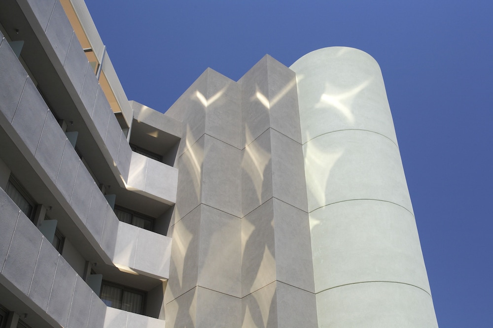 Galaxy Hotel Iraklio — Hotel building in Heraklion