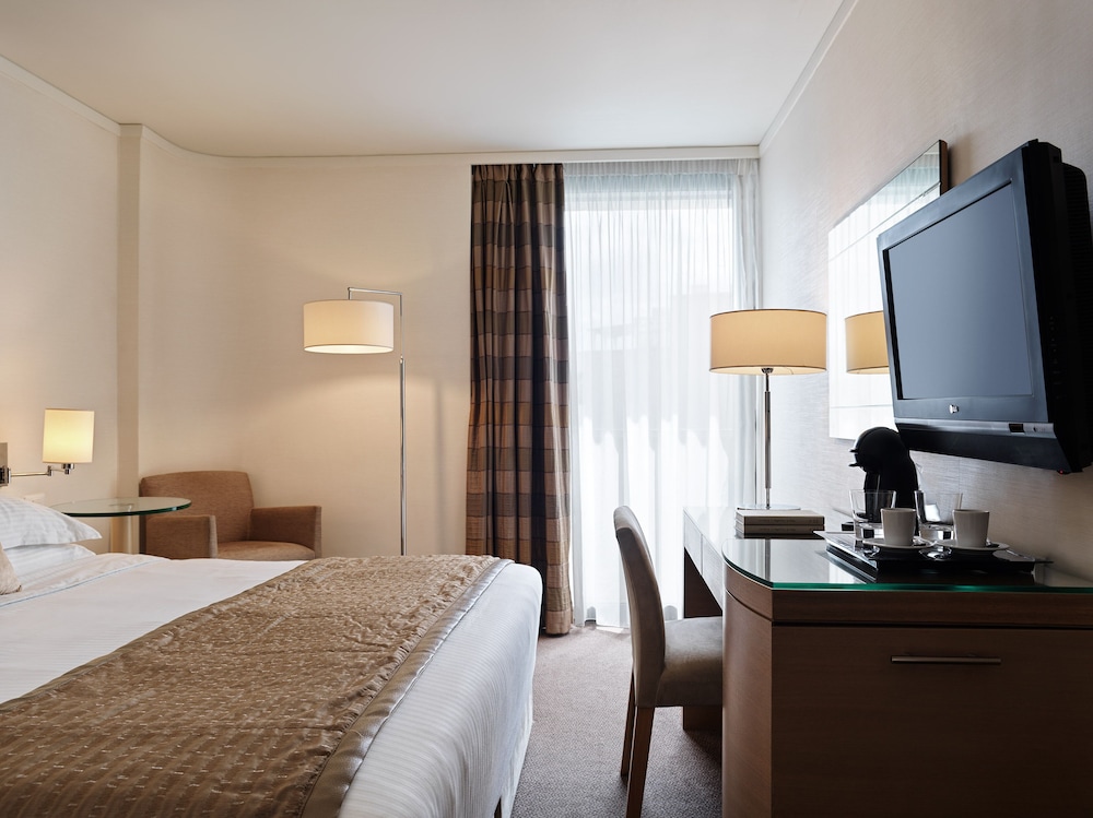 Galaxy Hotel Iraklio — Hotel rooms in Heraklion