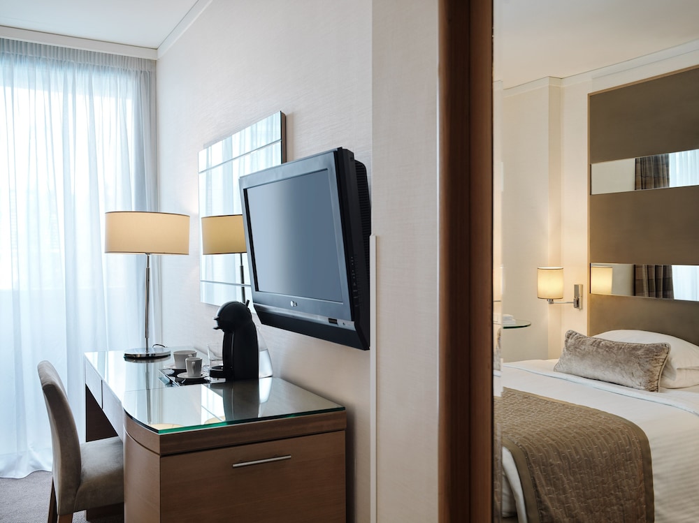 Galaxy Hotel Iraklio — Hotel rooms in Heraklion