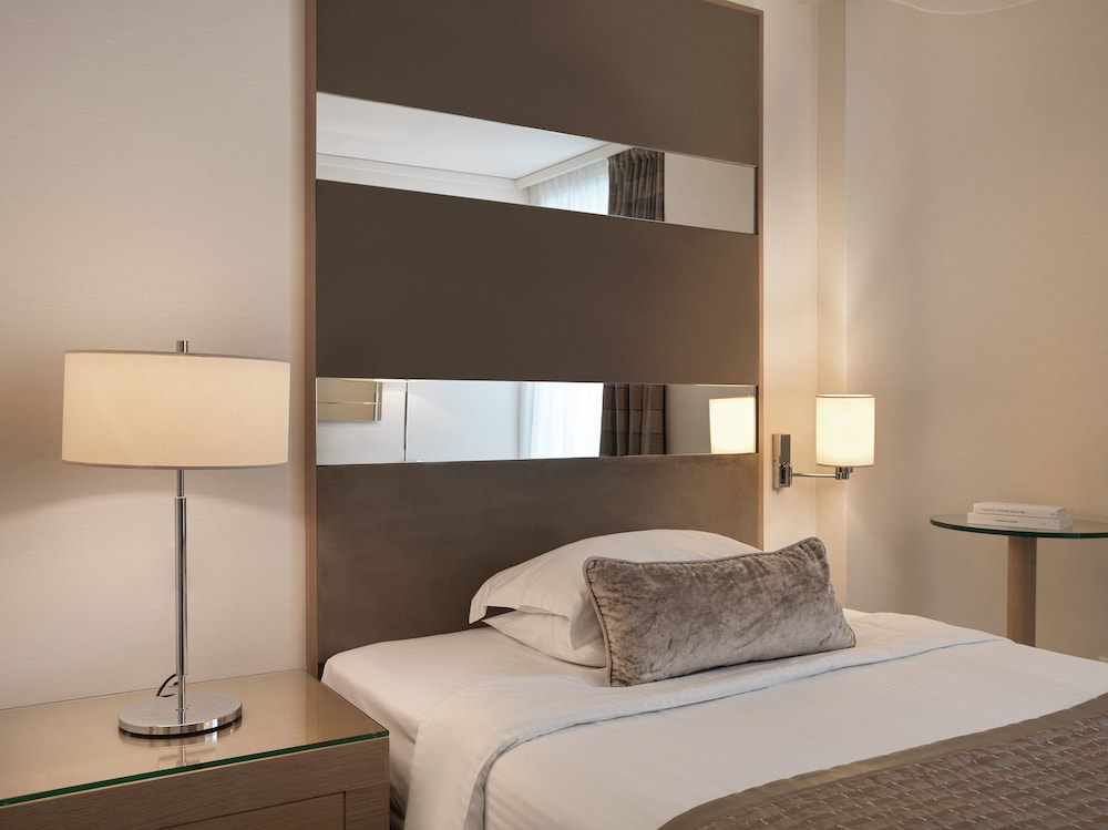 Galaxy Hotel Iraklio — Hotel rooms in Heraklion