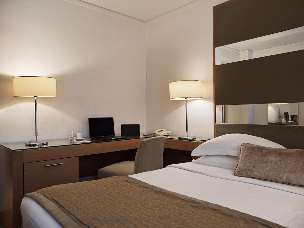 Galaxy Hotel Iraklio — Hotel rooms in Heraklion