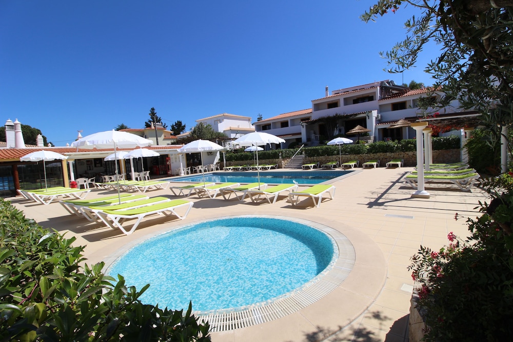 Muthu Balaia Sol — Swimming pool in Albufeira, Faro
