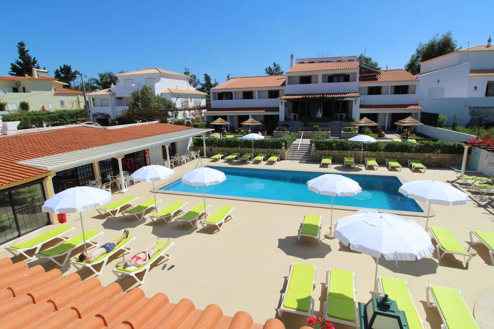 Muthu Balaia Sol — Swimming pool in Albufeira, Faro