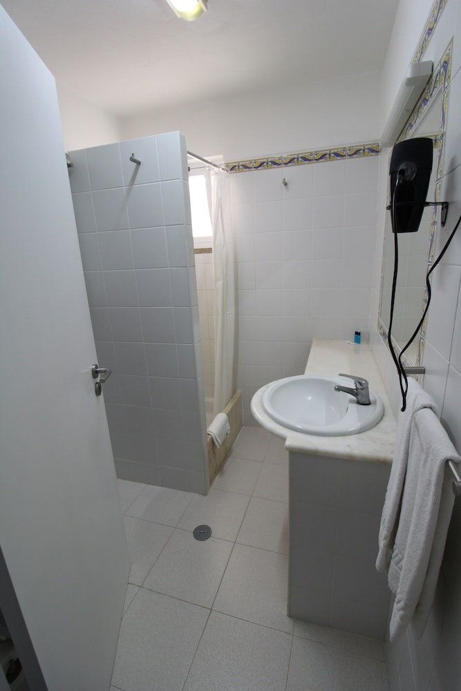 Muthu Balaia Sol — Hotel rooms in Albufeira, Faro