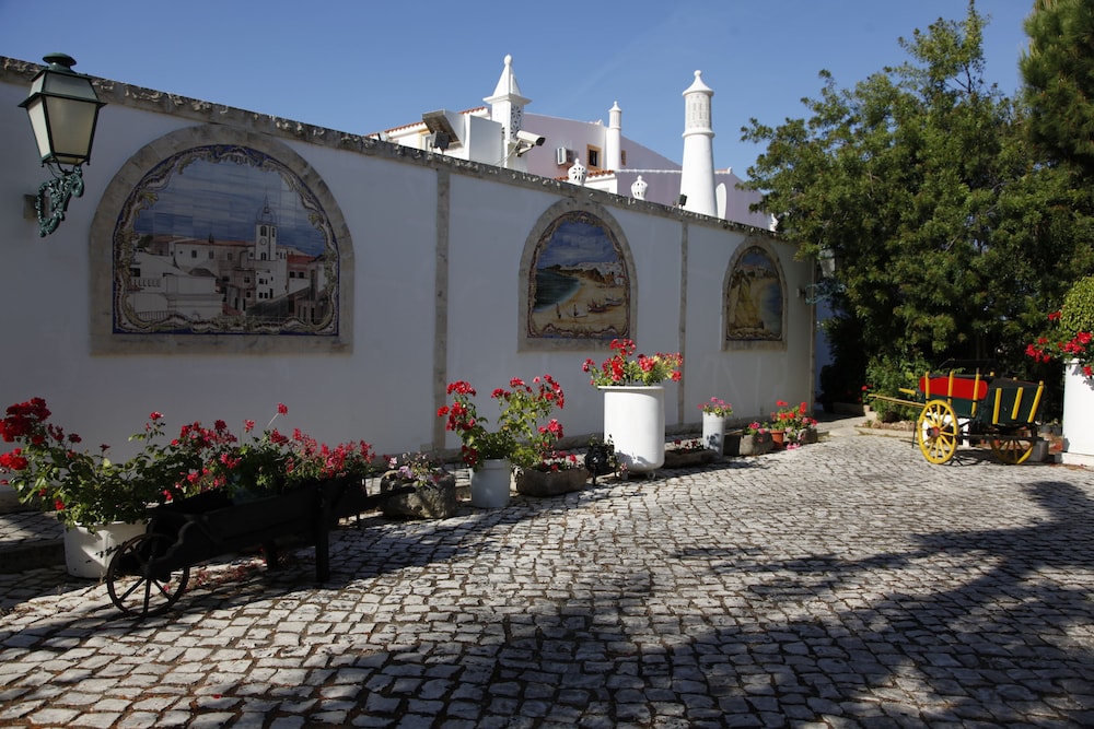 Muthu Balaia Sol — Attractions in the area in Albufeira, Faro