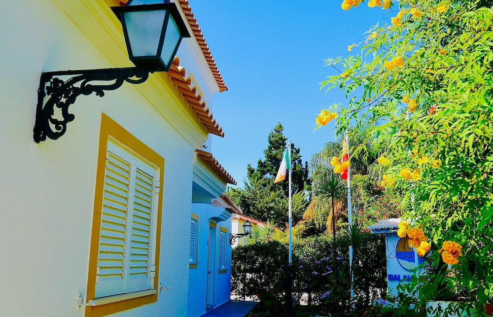 Muthu Balaia Sol — Hotel building in Albufeira, Faro
