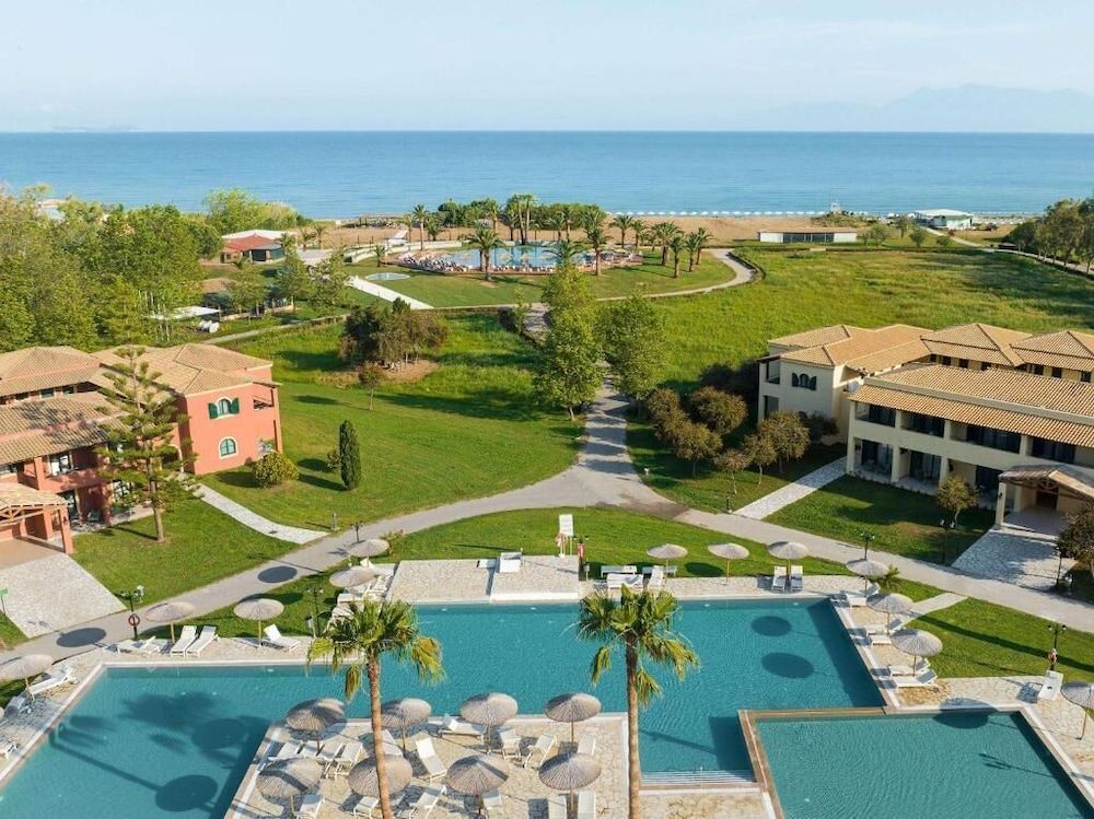 . Grecotel LUX ME Costa Botanica