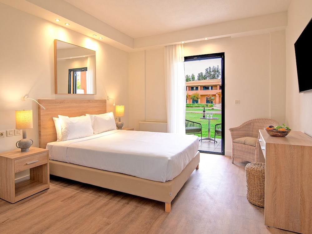 Grecotel LUX ME Costa Botanica — Rooms in Acharavi, Ionian Islands