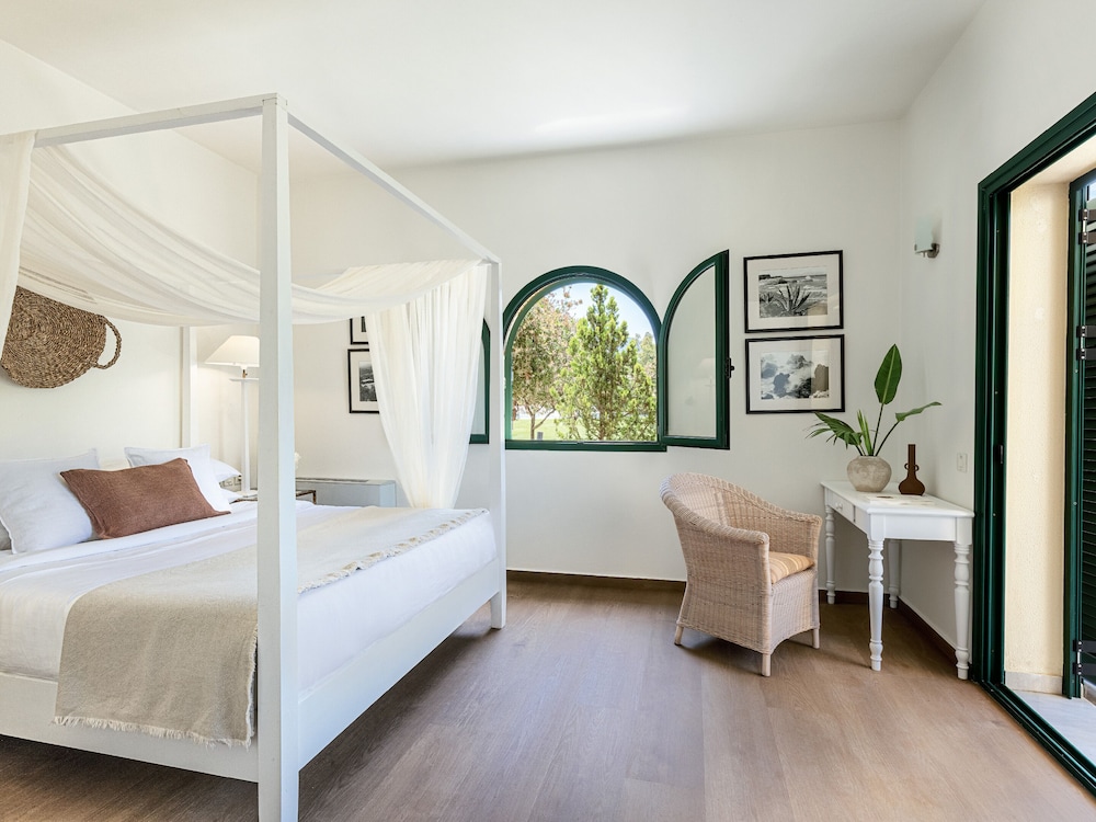 Grecotel LUX ME Costa Botanica — Rooms in Acharavi, Ionian Islands