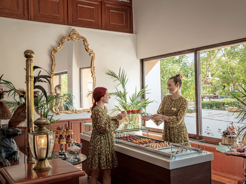 Grecotel LUX ME Costa Botanica — Restaurant in Acharavi, Ionian Islands