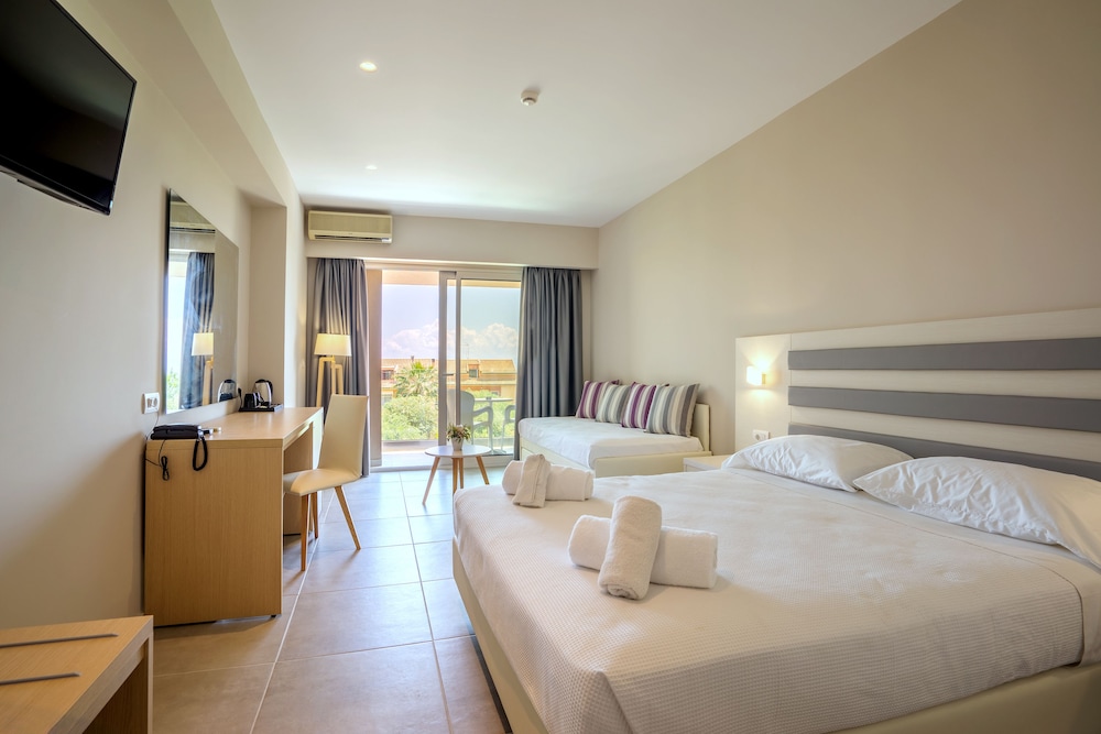 CNic Gemini Hotel — Hotel rooms in Moraitika, Ionian Islands