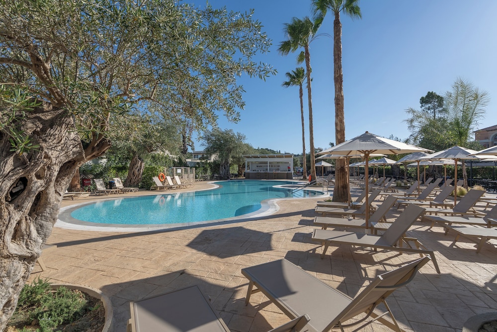 CNic Gemini Hotel — Swimming pool in Moraitika, Ionian Islands